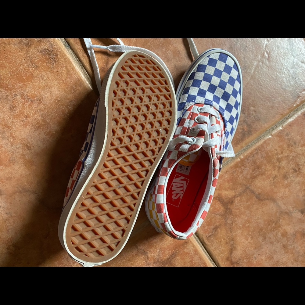 Girl’s Vans Sneakers